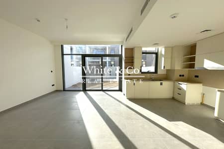 3 Bedroom Townhouse for Sale in Arabian Ranches 3, Dubai - Vacant August | Type A Layout | In Demand