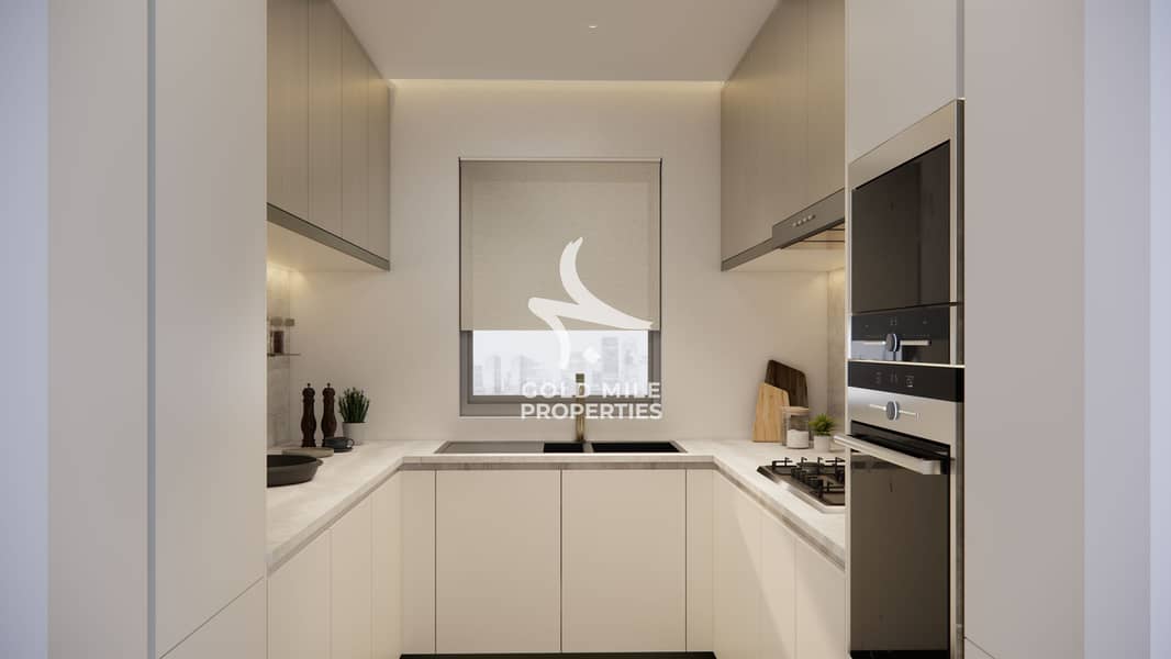 7 Kitchen 3. jpg