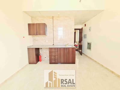 Studio for Rent in Muwaileh Commercial, Sharjah - HzPsjoMj4Um3f9Qb7PUQkrQc1w30JSiSNL82mSdB