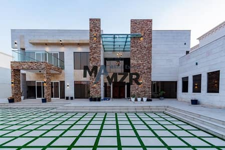 5 Bedroom Villa for Rent in Shakhbout City, Abu Dhabi - Stunning villa | Outdoor majlis | Garden