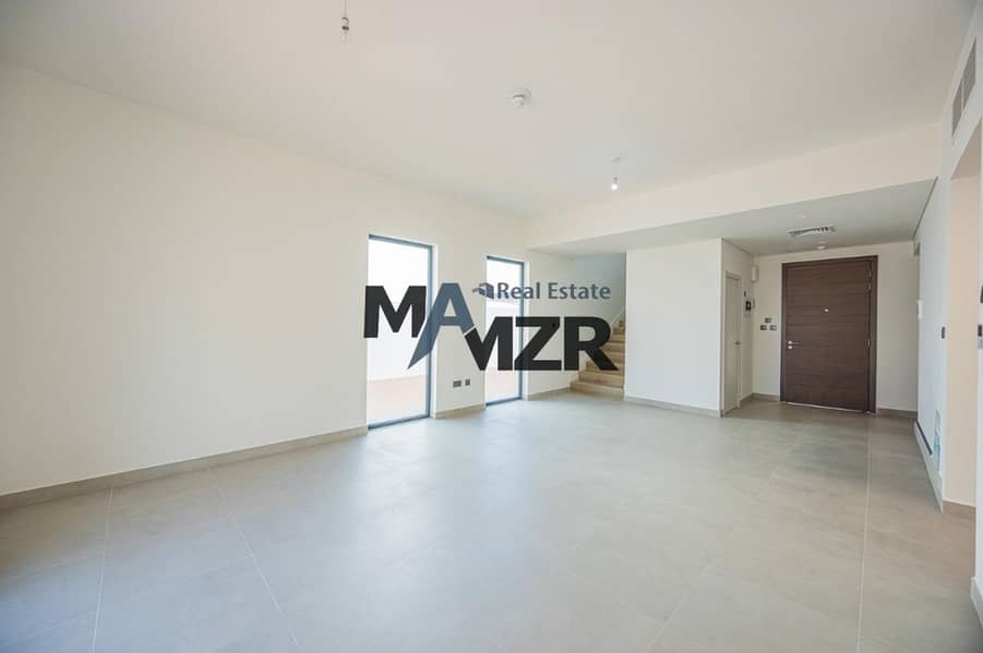 Spacious Villa | Near Community | Hot Deal Spacious Villa | Near Community | Hot Deal