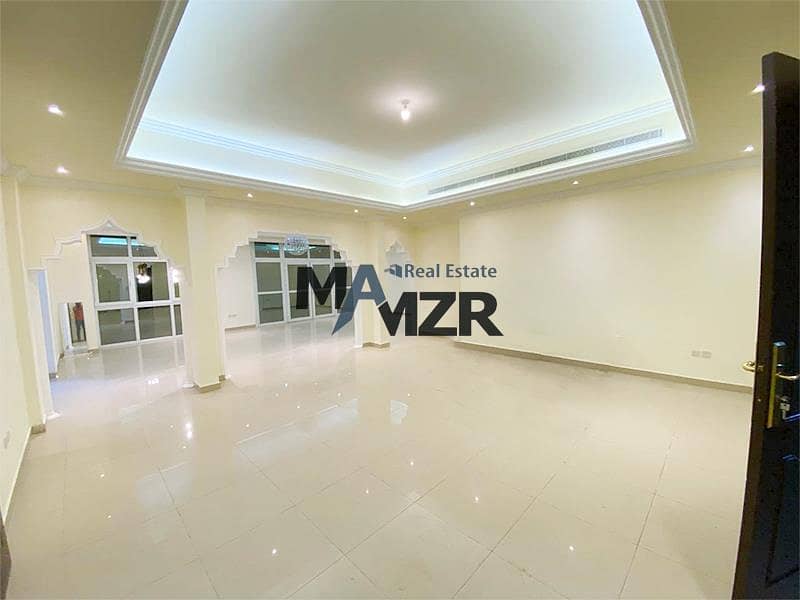 Вилла в Халифа Сити, 8 спален, 280000 AED - 11272536 Вилла в Халифа Сити, 8 спален, 280000 AED - 11272536