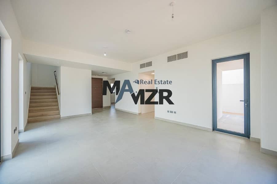 Luxurious Villa | double Row | Private Garden