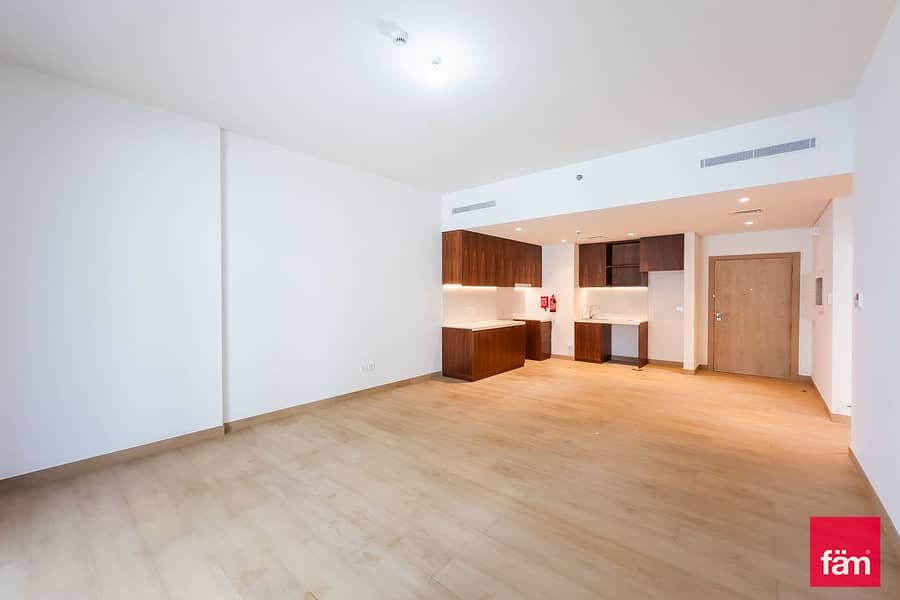 Rare 1-Bedroom with Full Sea View | Large Terrace Rare 1-Bedroom with Full Sea View | Large Terrace