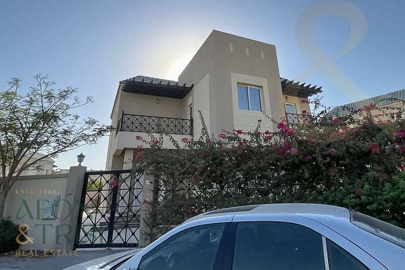 位于传奇生活社区,C别墅区 4 卧室的别墅 230000 AED - 11652024 位于传奇生活社区,C别墅区 4 卧室的别墅 230000 AED - 11652024