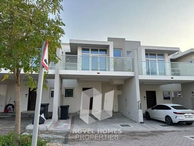 3 Bedroom Villa for Sale in DAMAC Hills 2 (Akoya by DAMAC), Dubai - b09f4524-5264-4aaa-ab22-08b26f687c5a. jpg