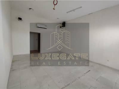 محل تجاري  للايجار في الورسان، دبي - Untitled design (11). png