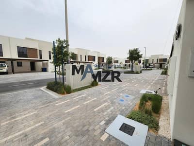 3 Bedroom Townhouse for Sale in Yas Island, Abu Dhabi - Excellent Finishing |Good Location | Elegant community