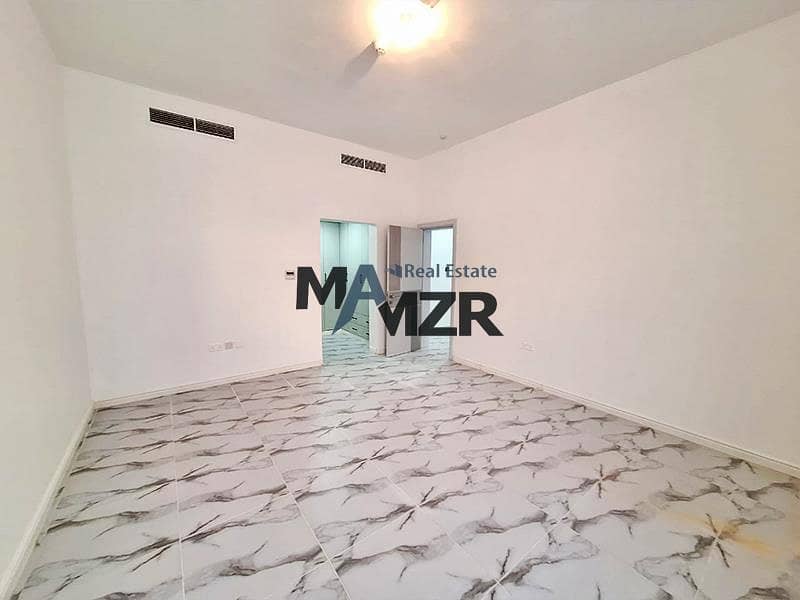 位于哈里发城 3 卧室的商业别墅 250000 AED - 10308567 位于哈里发城 3 卧室的商业别墅 250000 AED - 10308567