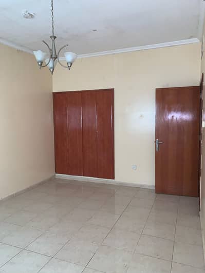 2 Cпальни Апартаменты в аренду в Аль Касимия, Шарджа - IMG-20250514-WA0173. jpg