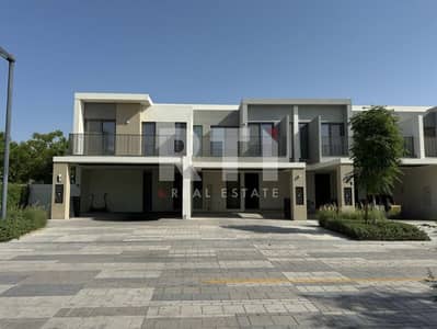 3 Bedroom Townhouse for Rent in Tilal Al Ghaf, Dubai - Spacious 3-Bed | Single Row | Close to Pool