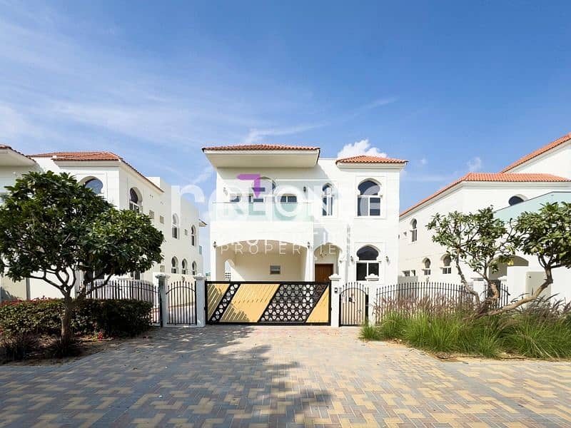Вилла в Вилла,Центро, 6 спален, 8250000 AED - 11655006 Вилла в Вилла,Центро, 6 спален, 8250000 AED - 11655006