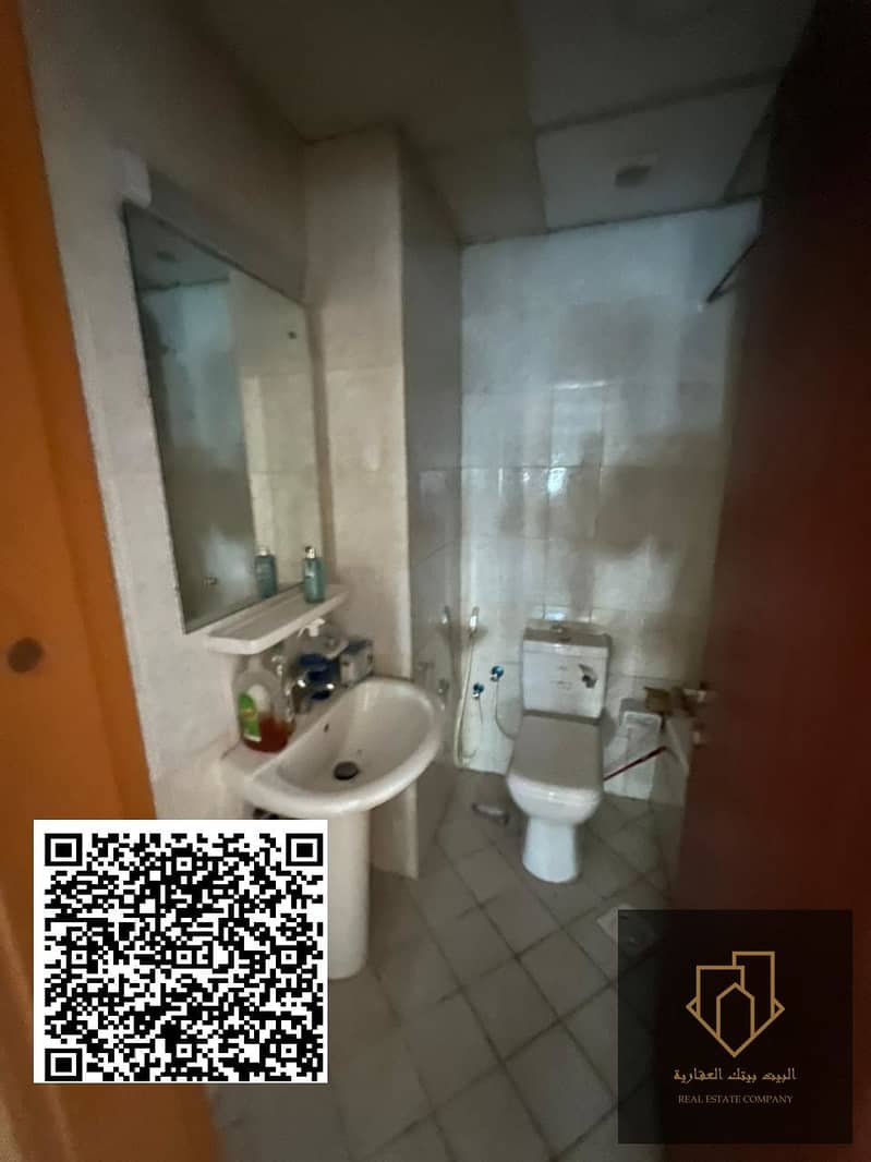 4 6d71d872-dbae-442c-90d6-c4b3da27946f. jpg