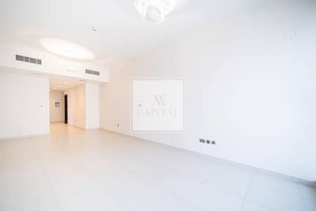 2 Bedroom Apartment for Rent in Downtown Dubai, Dubai - Vacant | Exclusive | Bright and Spacious