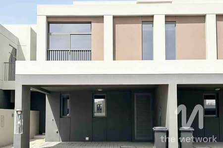 3 Bedroom Villa for Rent in Dubai South, Dubai - Spacious 3BR Villa | Unfurnished | Vacant