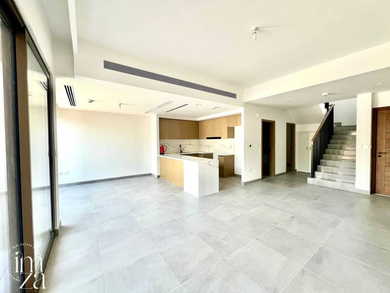 Peace Home | 3BR +Maids | Specious Layout Peace Home | 3BR +Maids | Specious Layout