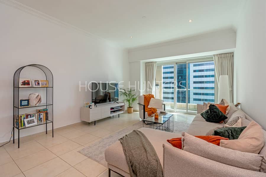 Exclusive| New Listing| 2 bed| Immaculate Exclusive| New Listing| 2 bed| Immaculate