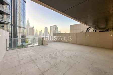3 Bedroom Villa for Rent in Downtown Dubai, Dubai - Rare Podium Villa | Huge Terraces | Skyline View