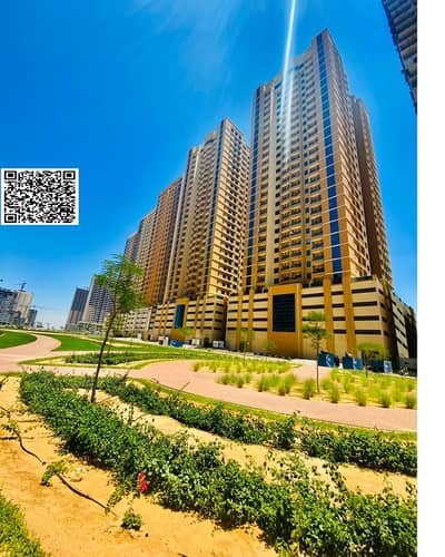 3 Cпальни Апартаменты в аренду в Эмирэйтс Сити, Аджман - main building. jpg