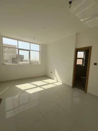 2 Bedroom Apartment for Rent in Al Jurf, Ajman - WhatsApp Image 2025-05-13 at 5.44. 49 PM(1). jpeg