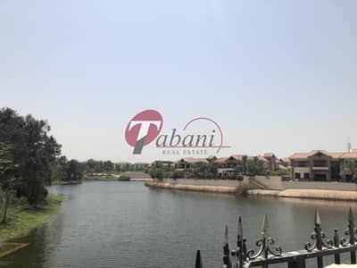 فیلا 4 غرفة نوم للبيع في جزر جميرا، دبي - Beautifully Located Entertainment Foyer فیلا 4 غرفة نوم للبيع في جزر جميرا، دبي - Beautifully Located Entertainment Foyer