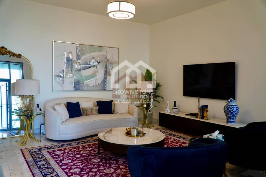 Premium Livng Furnished Mid-Floor 01Layout Premium Livng Furnished Mid-Floor 01Layout