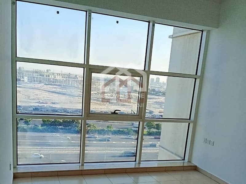 Unfurnished | Luxury | Prime Location | Great Deal Unfurnished | Luxury | Prime Location | Great Deal