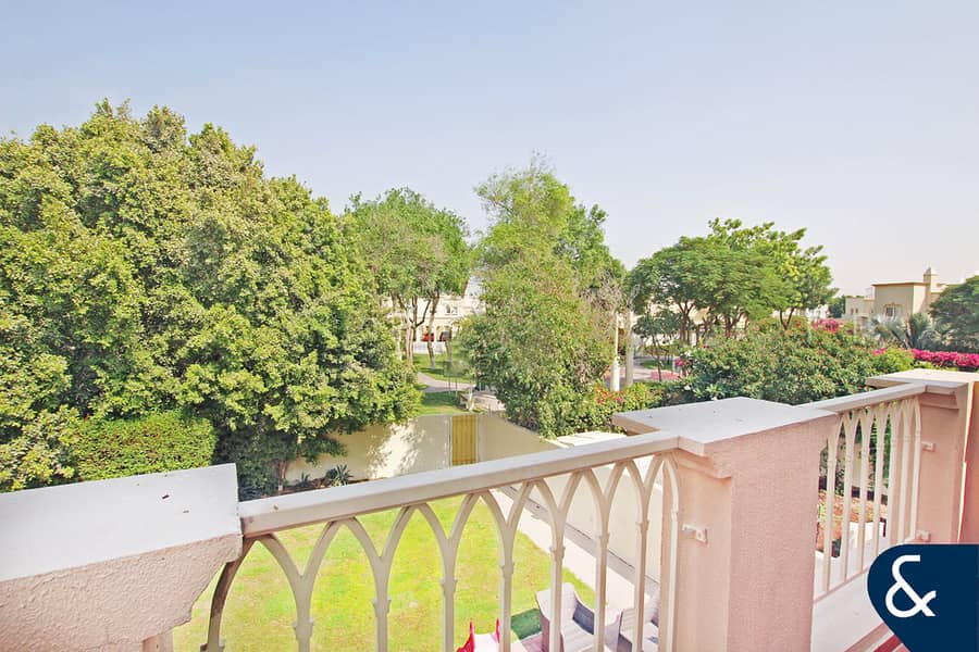 Backing Pool & Park | Vacant on transfer Backing Pool & Park | Vacant on transfer