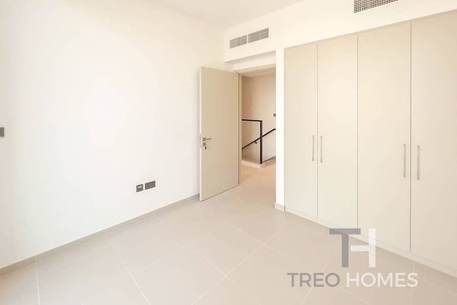 Park View | Near Pool | Open to Offers Park View | Near Pool | Open to Offers