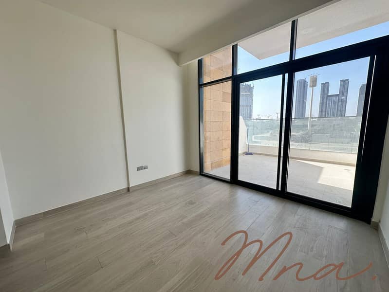 Stunning Studio | Prime Location | Furnished