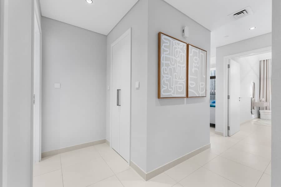 9 7ST00806. jpg