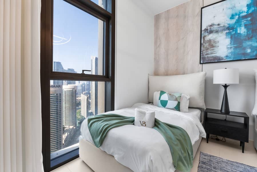 33 7ST00951. jpg