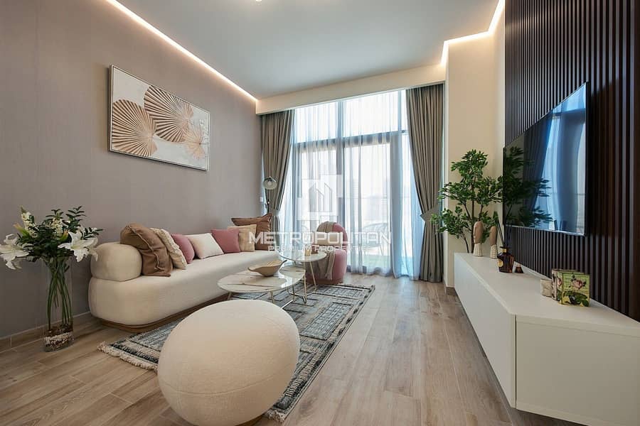 Pool View | Hand Over Soon | Luxurious Unit Pool View | Hand Over Soon | Luxurious Unit