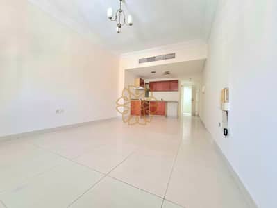 Studio for Rent in Al Khan, Sharjah - 20250307_112712. jpg