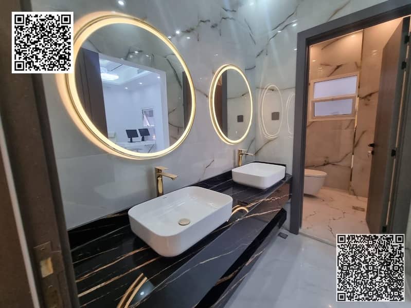 28 c89c00db-4591-45bd-80ab-ba710cad4760. jpg