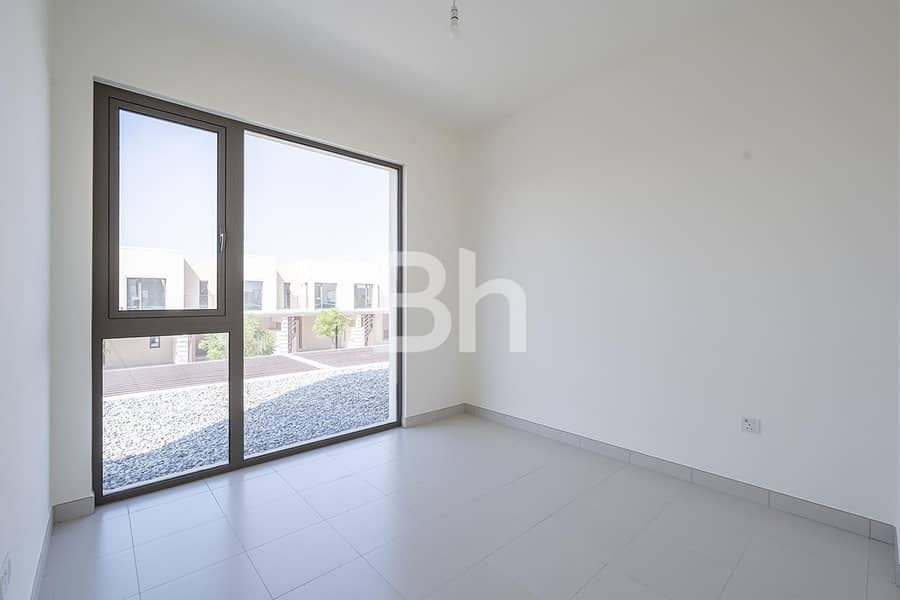 Single Row | Vacant | Ready to Move