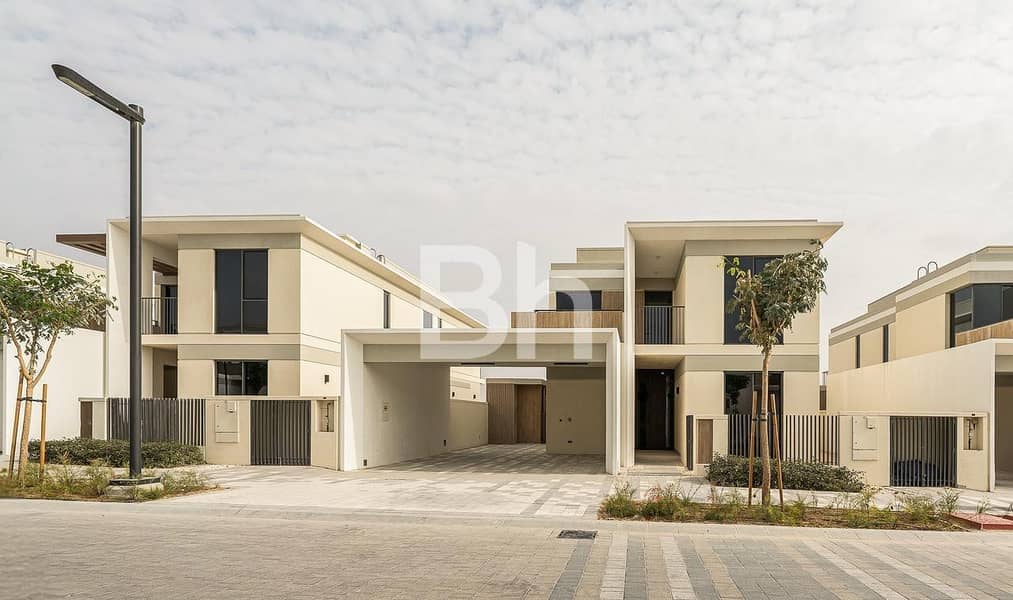 Open Kitchen | Brand New | Close to Park Open Kitchen | Brand New | Close to Park