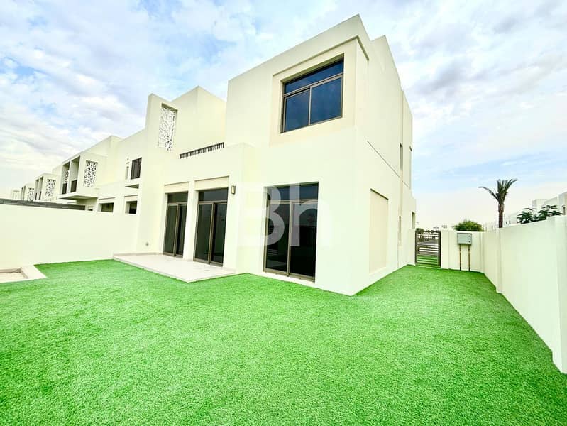 Таунхаус в Таун Сквер,Реем Таунхаусес, 4 cпальни, 200000 AED - 11082813 Таунхаус в Таун Сквер,Реем Таунхаусес, 4 cпальни, 200000 AED - 11082813