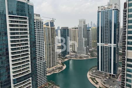 2 Bedroom Flat for Sale in Jumeirah Lake Towers (JLT), Dubai - Vacant| Maids Room| Lake & Sea View| Spacious