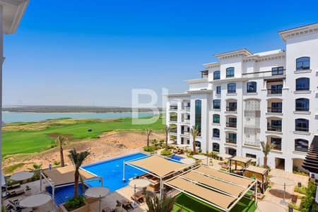 2 Bedroom Apartment for Sale in Yas Island, Abu Dhabi - Golf and Pool View | Prime Location | Spacious