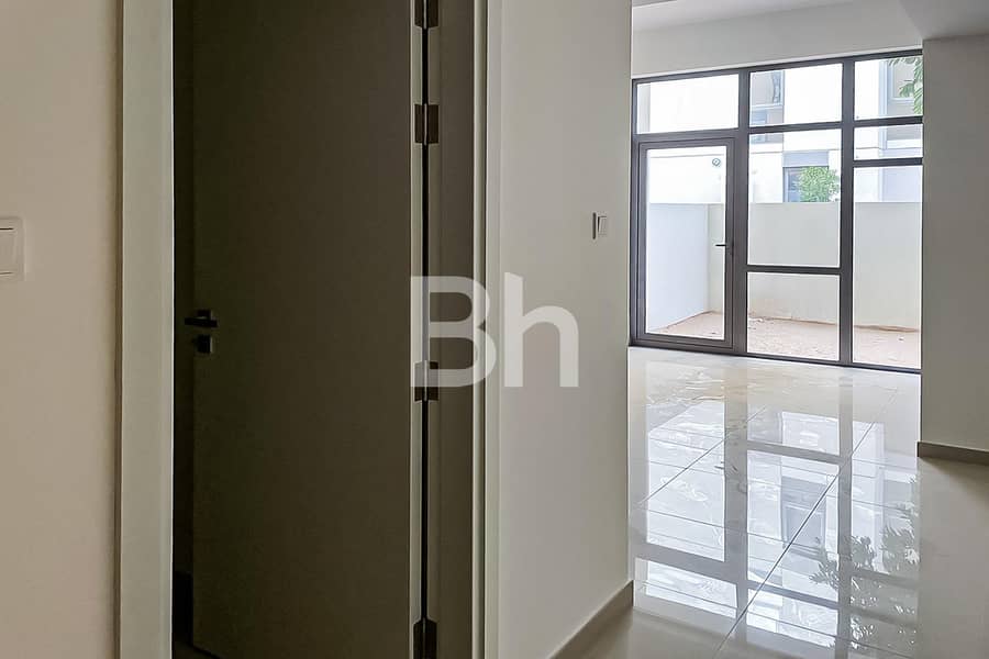 Private Garden | Prime Location | Uptown | Studio