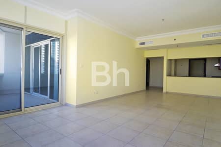1 Bedroom Apartment for Rent in Jumeirah Lake Towers (JLT), Dubai - Unfurnished | Lake View | Storage Room
