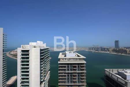 2 Bedroom Flat for Sale in Dubai Harbour, Dubai - High Floor | Palm and Marina Views | Vacant