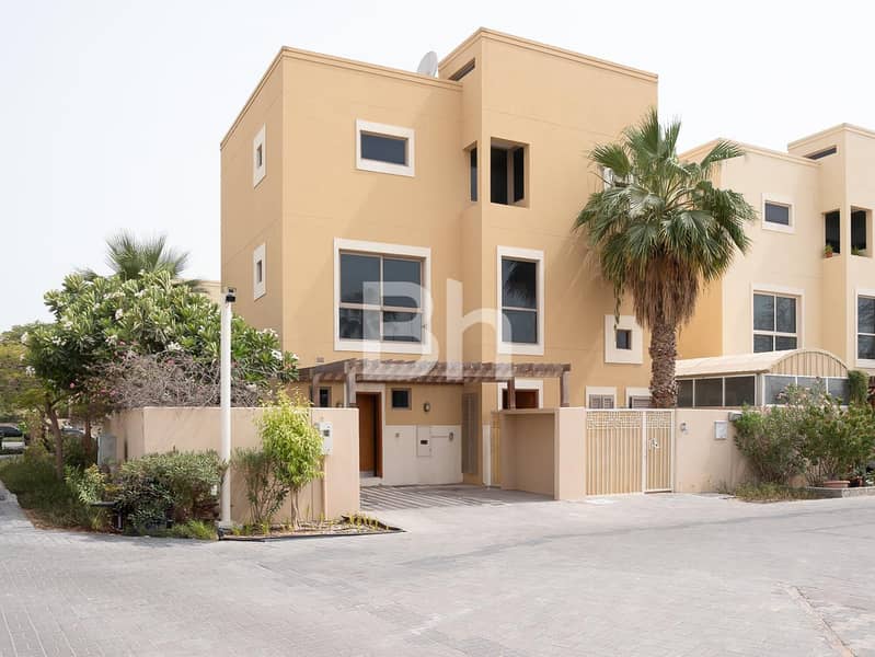 Таунхаус в Аль Раха Гарденс,Мура Коммунити, 4 cпальни, 2900000 AED - 11424969 Таунхаус в Аль Раха Гарденс,Мура Коммунити, 4 cпальни, 2900000 AED - 11424969