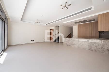 荔湾住宅区， 迪拜 5 卧室别墅待租 - 位于荔湾住宅区，180 度别墅 5 卧室的别墅 200000 AED - 11339005