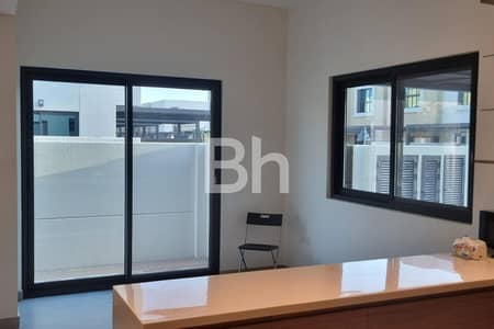 4 Cпальни Вилла Продажа в Аль Рахмания, Шарджа - Вилла в Аль Рахмания，Аль Рахмания 1，Шарджа Састейнбл город, 4 cпальни, 2400000 AED - 10753379