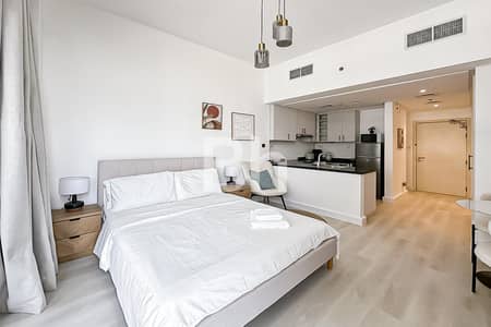 Studio for Sale in DAMAC Hills, Dubai - Vacant Now | Upgraded | Furnished | Golf View