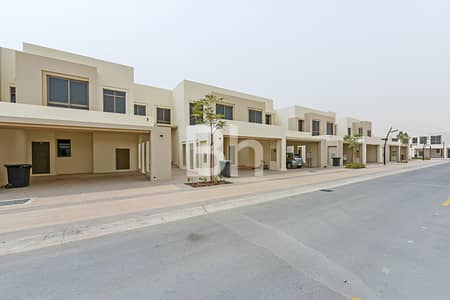 تاون هاوس 3 غرف نوم للايجار في تاون سكوير، دبي - تاون هاوس في زهرة تاون هاوس،تاون سكوير 3 غرف 145000 درهم - 11445989