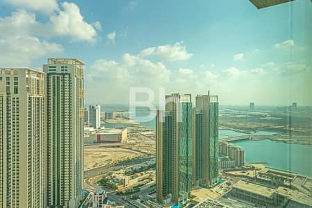 2 Bedroom Flat for Sale in Al Reem Island, Abu Dhabi - High Floor | Bright Open Views | Community Living