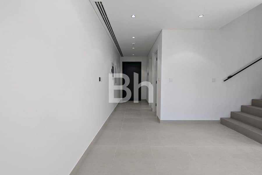 位于蒂拉尔城,马沙尔社区,森迪安别墅区 3 卧室的联排别墅 130000 AED - 9916307 位于蒂拉尔城,马沙尔社区,森迪安别墅区 3 卧室的联排别墅 130000 AED - 9916307